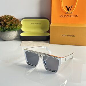 Louis Vuitton 1502 Chrome Black