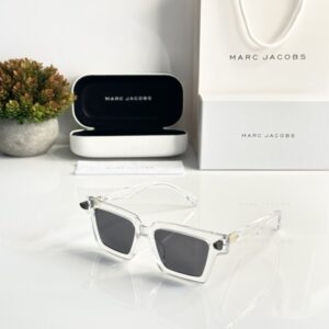 Marc Jacobs 8777 Water Black