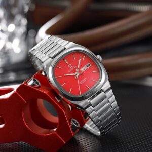 Omega Seamaster Vintage Heavy Quartz Silver Red