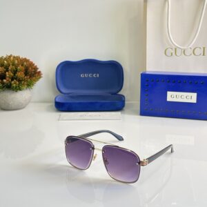 Gucci 2005 Gold Purple