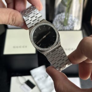 Gucc i Mens Premium watch