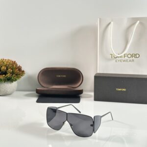Tomford 601 Black
