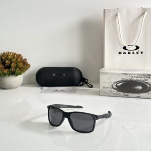 Oakley 22034 Black