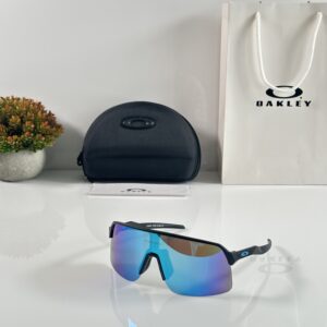 Oakley 9463 Black Aqua