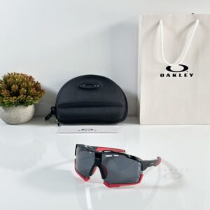 Oakley 8241 Black Red