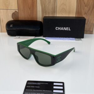 Chanel 1001 green black