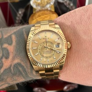 Rolex Oyster perpetual Sky Dweller