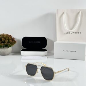 Marc Jacobs 8692 Gold Black