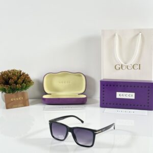 Gucci 2417 Black DC