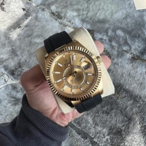 Rolex Oyster perpetual Sky Dweller