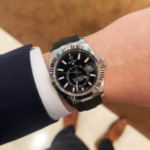 Rolex Oyster perpetual Sky Dweller