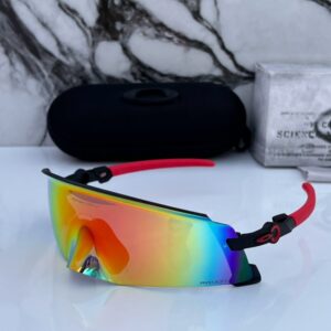 Oakley 9455 gold red