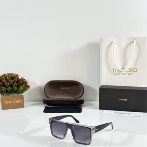 Tomford A17 Grey Black DC