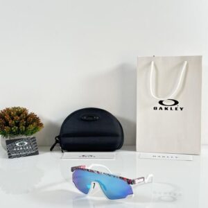 Oakley 9280 White Aqua