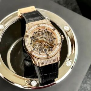 HUBLOT CLASSIC FUSION SKELETON