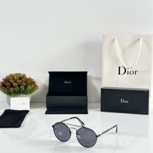 Dior 7075 Black