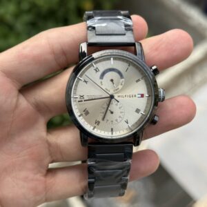 Tommy Hilfige r Day Date Chronograph ( 1st Quality )