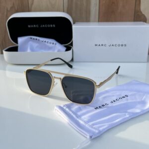 Marc jacobs 515 gold black