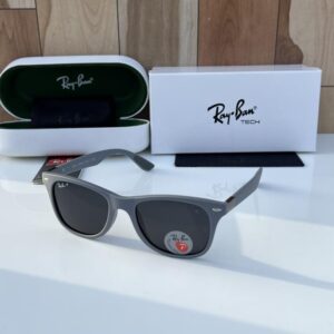 Rayban 4195 grey black