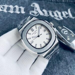 Patekphilippe Nautilus Quartz