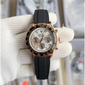 Rolex Oyster Perpetual Daytona Chronograph - J912